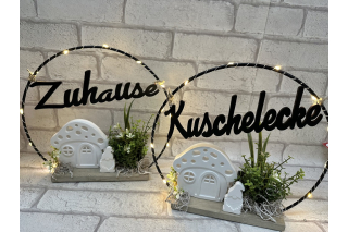 Bastelset: Beleuchteter Drahtring mit Wichtelhaus, Wichtel und Spruch