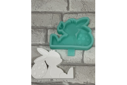 Silikonform: Liegender Hase mit Ei