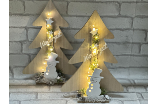 Bastelset:Tannenbaum aus Holz mit Schneemann und Lichterkette