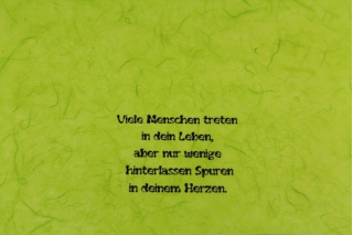 Hellgrün
